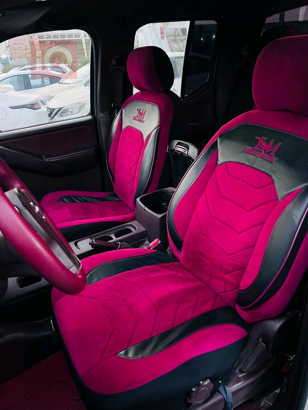 نيسان نافارا